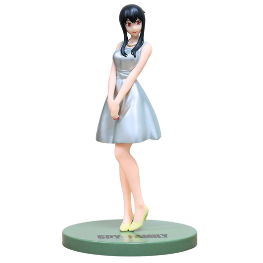 Yor Forger – Spy x Family (Premium Figure Party) | SEGA