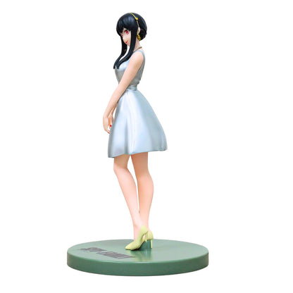 Yor Forger – Spy x Family (Premium Figure Party) | SEGA